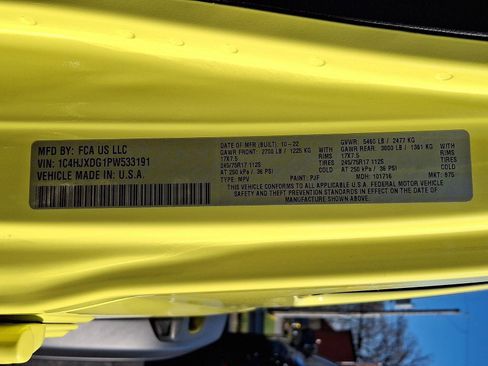 Used 2023 Jeep Wrangler Sport S image 26