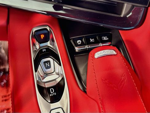 Used 2024 Chevrolet Corvette Z06 w/ Stealth Interior Trim Package RWD image 19