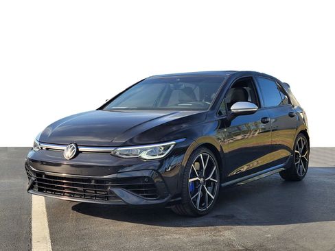 Used 2024 Volkswagen Golf R AWD/4WD image 4
