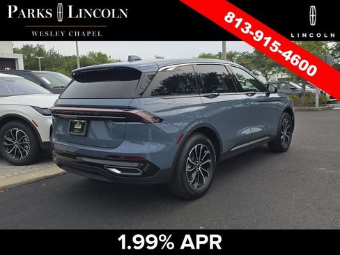 Certified 2026 Lincoln Nautilus Premier AWD/4WD image 4