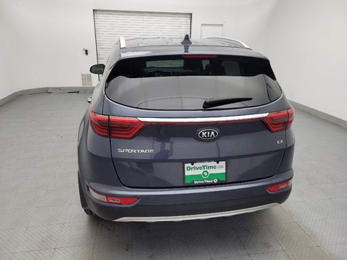 Used 2019 Kia Sportage EX w/ EX Sport Appearance Package AWD/4WD image 6