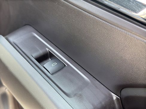 Used 2025 GMC Canyon Elevation image 22