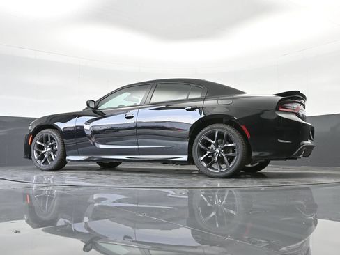 Used 2023 Dodge Charger R/T w/ Blacktop Package RWD image 31