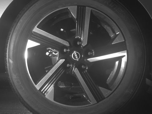 Used 2025 Nissan Sentra SV image 15