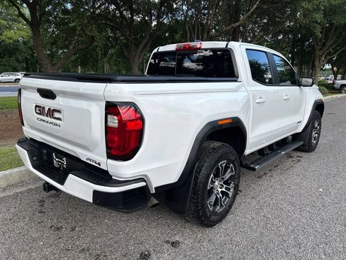 Used 2024 GMC Canyon AT4 w/ AT4 Premium Package AWD/4WD image 6