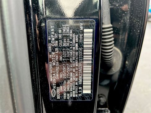 Used 2023 Hyundai Kona SE image 28