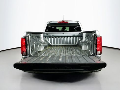 Used 2023 Chevrolet Colorado W/T image 25