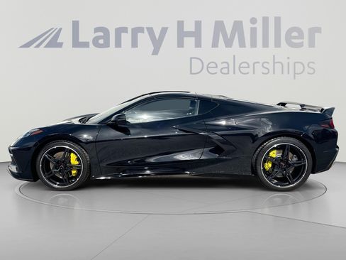 Certified 2020 Chevrolet Corvette Stingray Premium Cpe w/ 3LT Preferred Equipment Group RWD image 5