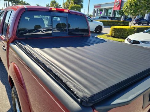 Used 2016 Nissan Frontier SV w/ SV Value Truck Package image 14