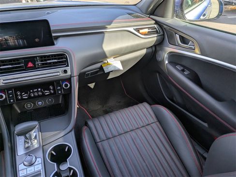 Used 2025 Genesis G70 3.3T Advanced image 14