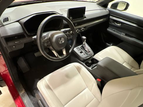 Certified 2025 Honda CR-V Sport image 13