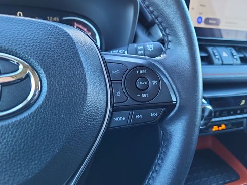 Used 2024 Toyota RAV4 Adventure image 20