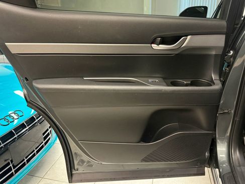 Used 2023 Hyundai Palisade XRT w/ Cargo Package image 16