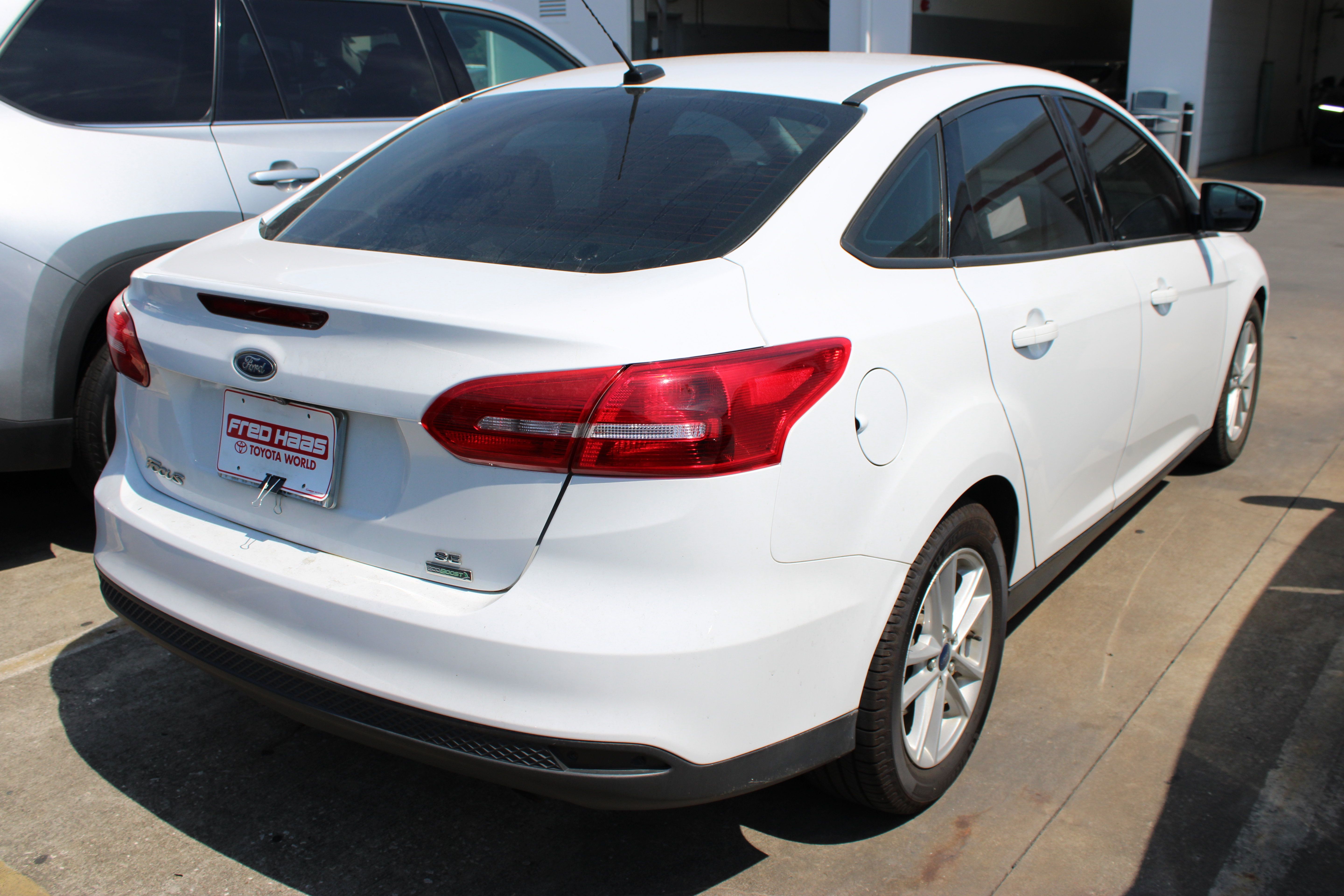 Used 2018 Ford Focus SE FWD image 10