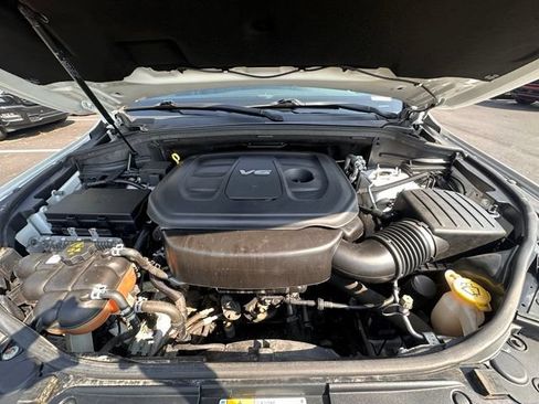 Used 2018 Jeep Grand Cherokee Altitude AWD/4WD image 15
