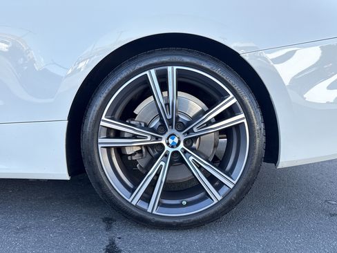 Used 2024 BMW 430i Coupe w/ Convenience Package image 3