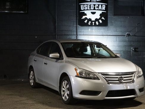 Used 2014 Nissan Sentra SV FWD image 8