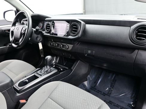 Used 2021 Toyota Tacoma SR image 14
