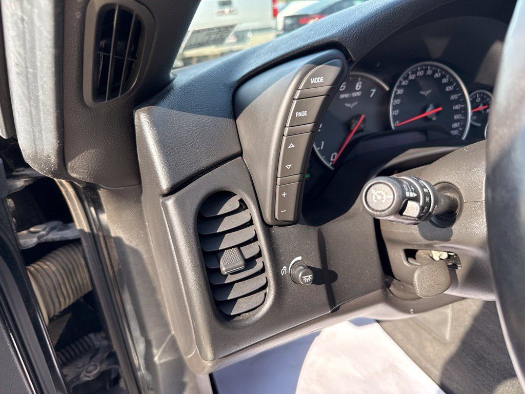 Used 2008 Chevrolet Corvette Coupe w/ Preferred Equipment Group RWD image 33