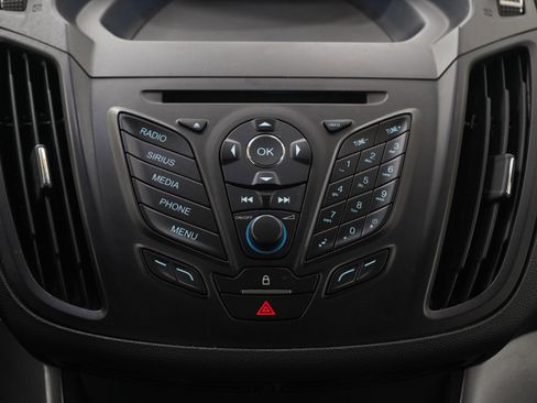 Used 2015 Ford Escape SE image 16