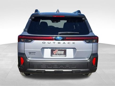 Used 2026 Subaru Outback Limited XT AWD/4WD image 4