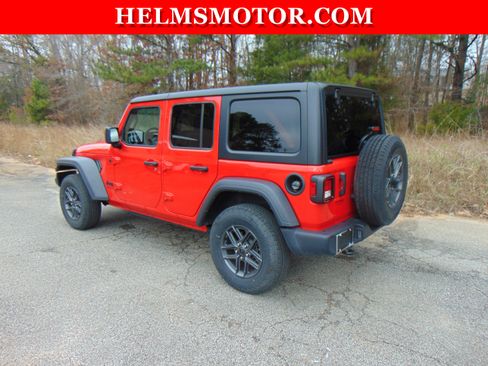 Certified 2024 Jeep Wrangler Sport S image 7