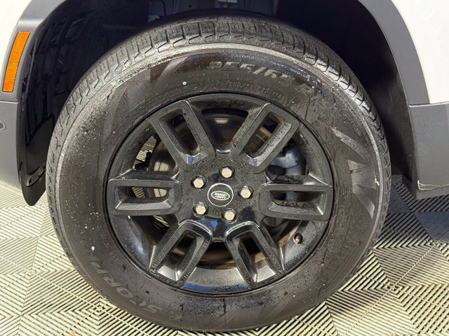 Certified 2025 Land Rover Defender 110 S AWD/4WD image 14