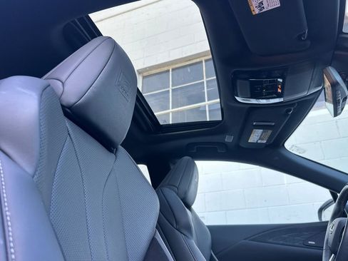 Certified 2023 Lexus RX 500h F Sport w/ Accessory Package (K3) image 17