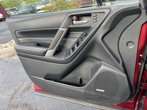 Used 2017 Subaru Forester 2.5i Touring image 21