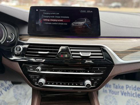 Used 2018 BMW 530e image 29