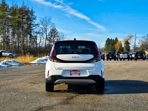 Used 2024 Kia Soul EX w/ Option Group 015 image 4