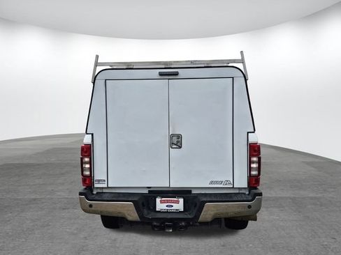 Used 2022 Ford F250 XLT w/ XLT Premium Package image 5