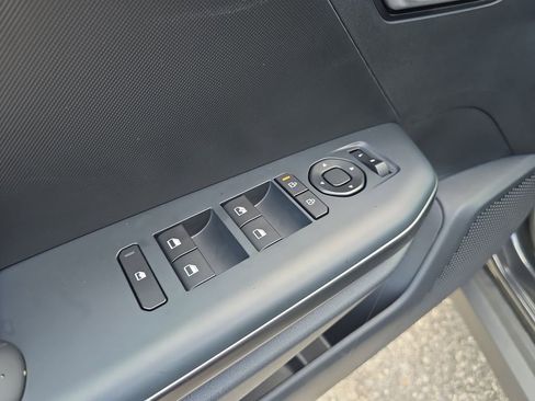 New 2026 Kia K4 LXS image 17