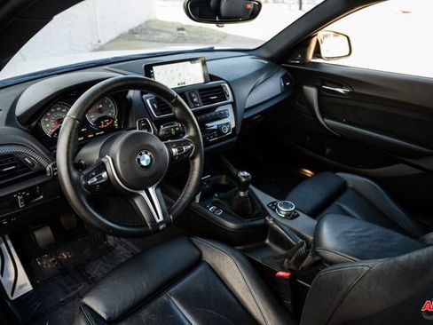 Used 2017 BMW M2 image 2