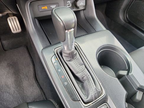 Used 2023 Honda Civic Sport image 15