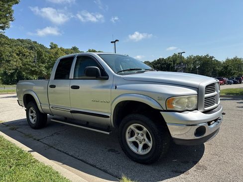 Used 2005 Dodge Ram 1500 Truck SLT w/ Off-Road Group AWD/4WD image 3