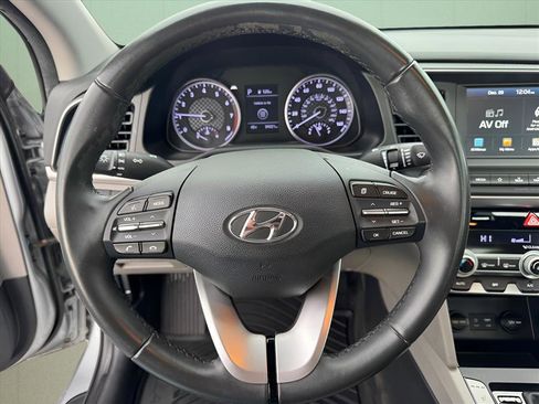 Used 2020 Hyundai Elantra Value Edition w/ Winter Weather Package image 20