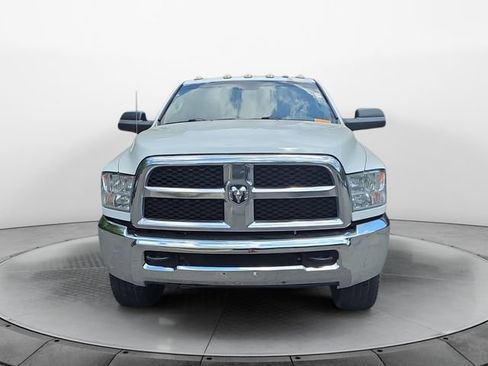 Used 2016 RAM 2500 Tradesman w/ Chrome Appearance Group AWD/4WD image 8