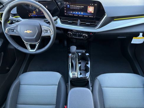 New 2026 Chevrolet Trax LT w/ Driver Confidence Package image 3