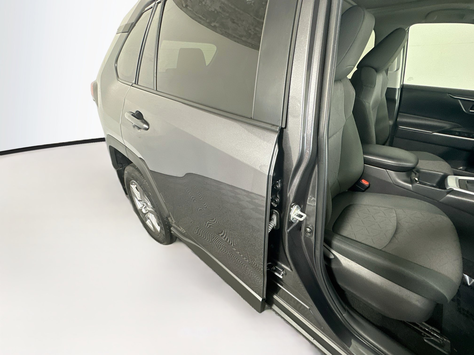 Used 2024 Toyota RAV4 XLE w/ Convenience Package FWD image 28