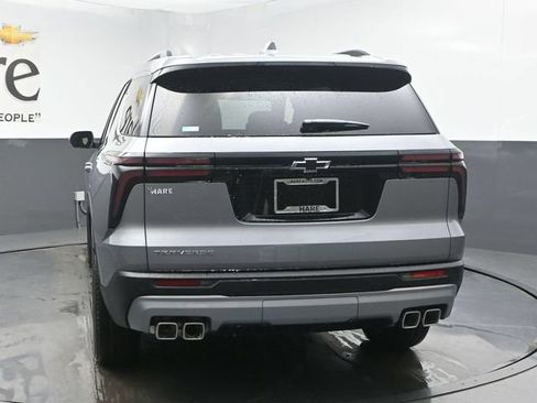 New 2026 Chevrolet Traverse LT w/ Driver Confidence Package FWD image 14