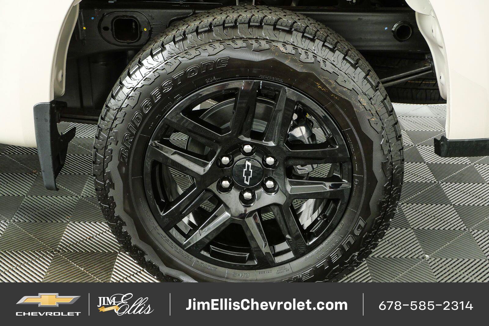 New 2026 Chevrolet Silverado 1500 RST w/ RST Select Package AWD/4WD image 34