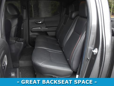 Used 2022 Toyota Tacoma TRD Pro image 8