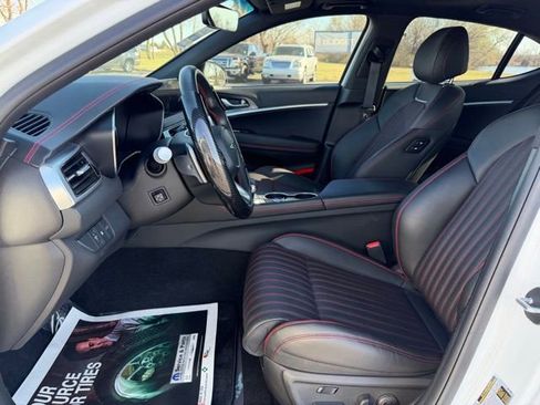 Used 2025 Genesis G70 3.3T Advanced AWD/4WD image 14