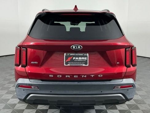 Used 2021 Kia Sorento S w/ Panoramic Sunroof Package AWD/4WD image 6