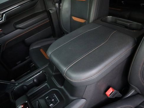 Used 2024 GMC Sierra 1500 AT4 w/ Technology Package image 27