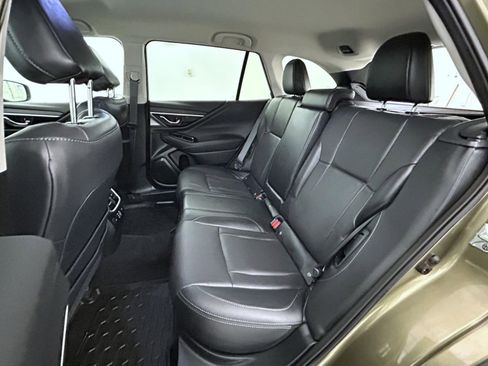 Used 2024 Subaru Outback Limited image 19