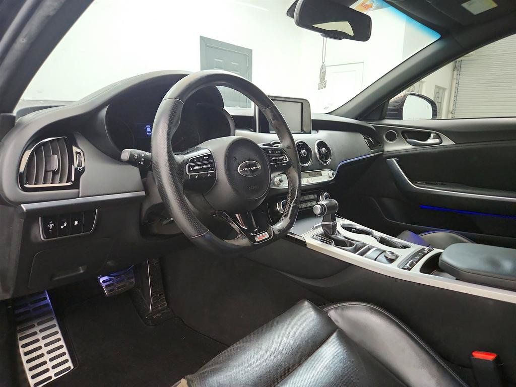 Used 2020 Kia Stinger GT RWD image 13