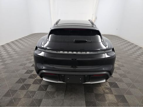 Used 2022 Porsche Taycan 4 Cross Turismo w/ Premium Package AWD/4WD image 5