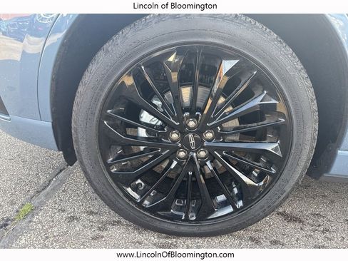 New 2025 Lincoln Corsair Reserve w/ Equipment Group 202A image 12